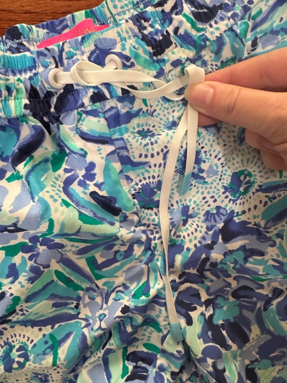 Lilly Pulitzer Swim/Athletic Shorts Size XS - Picture 4 of 7